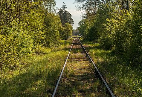 Rail-side view of the Grand Morin valley