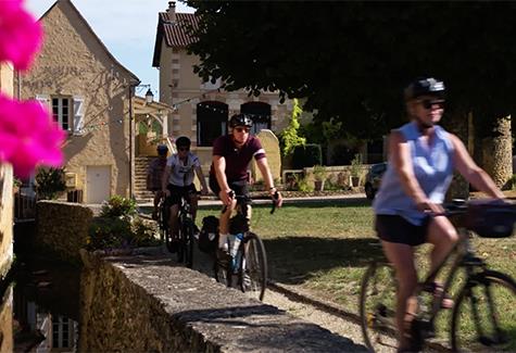 Cycling tours in the Dordogne